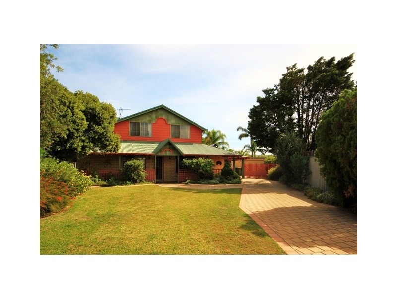 30 ST LAURENT MEWS, Port Kennedy WA 6172