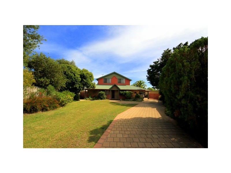 30 ST LAURENT MEWS, Port Kennedy WA 6172