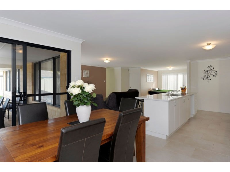 9 Ingarfield Green, Baldivis WA 6171