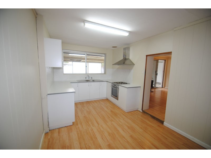 8 Tarwarri Close, Hillman WA 6168