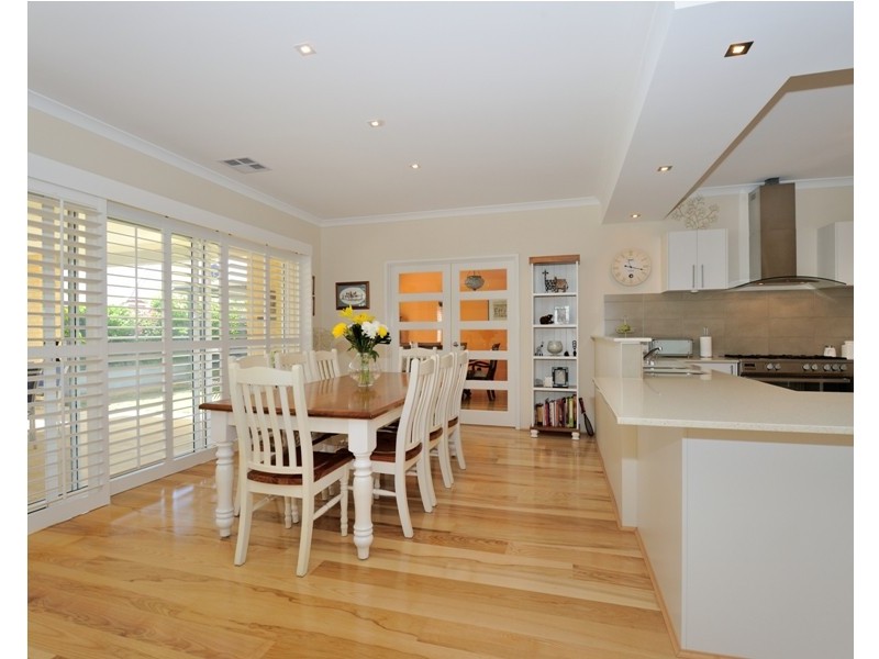 18 Flame Tree Loop, Baldivis WA 6171