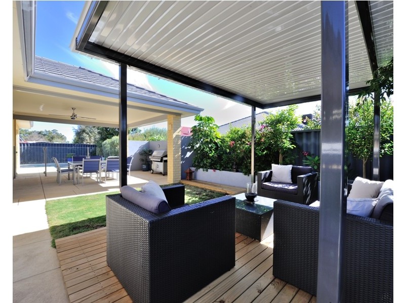 18 Flame Tree Loop, Baldivis WA 6171