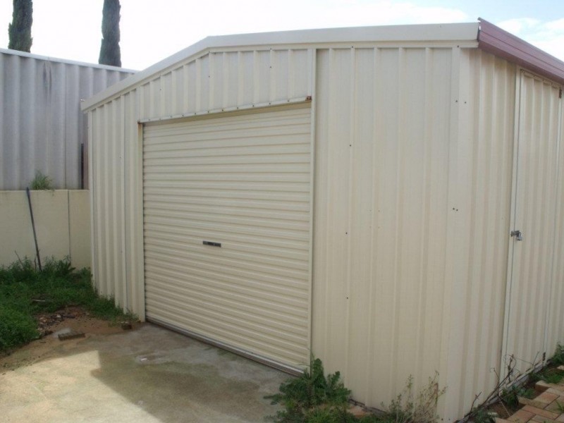 4 Fitzsimmonds Place, Leda WA 6170