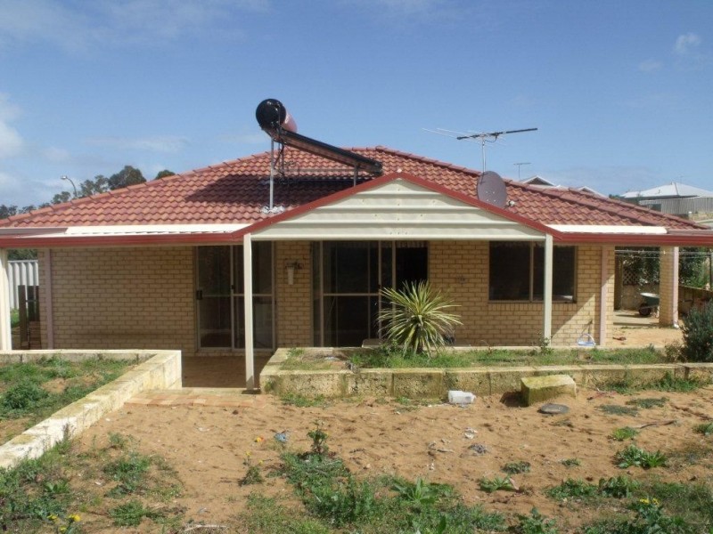 4 Fitzsimmonds Place, Leda WA 6170