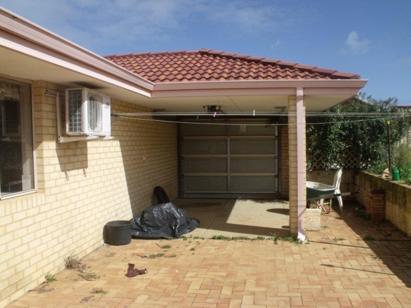 4 Fitzsimmonds Place, Leda WA 6170