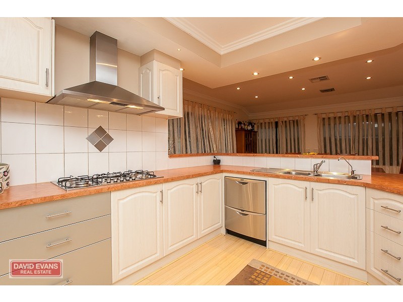 30 Athens Entrance, Port Kennedy WA 6172