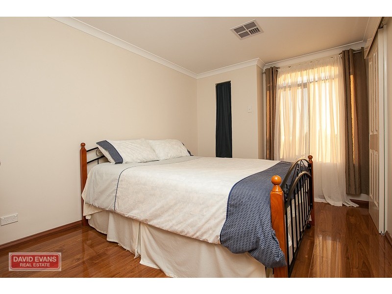 30 Athens Entrance, Port Kennedy WA 6172