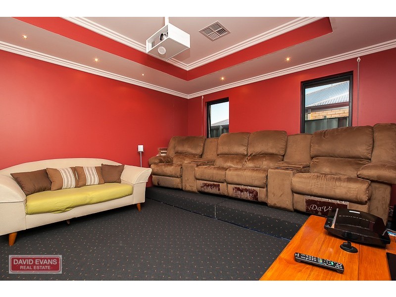 30 Athens Entrance, Port Kennedy WA 6172