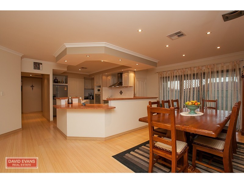 30 Athens Entrance, Port Kennedy WA 6172