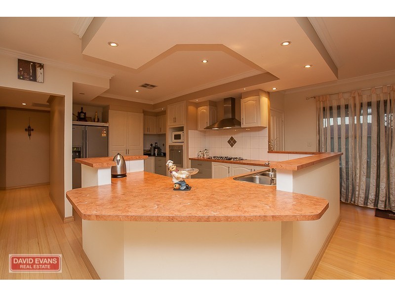 30 Athens Entrance, Port Kennedy WA 6172