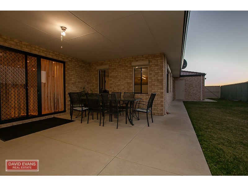 30 Athens Entrance, Port Kennedy WA 6172