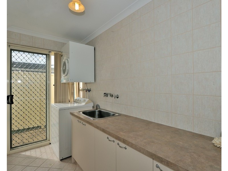 4 Knutsford Crescent, Port Kennedy WA 6172