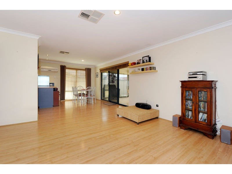 96 Fisher Street, Rockingham WA 6168