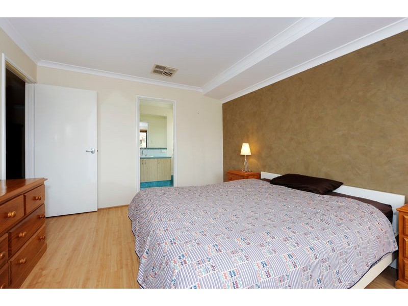 96 Fisher Street, Rockingham WA 6168