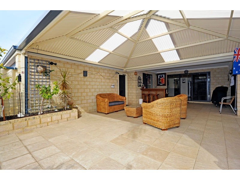 96 Fisher Street, Rockingham WA 6168