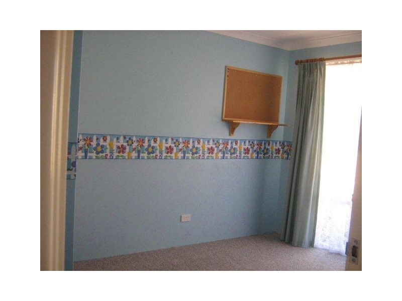 206 Currie Street, Warnbro WA 6169