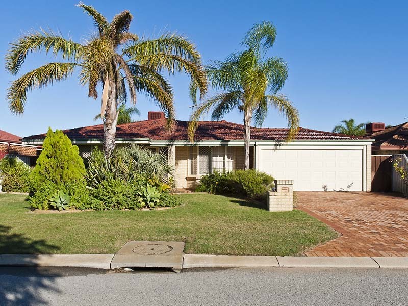 14 Daley Court, Rockingham WA 6168