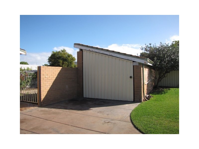 15 Octans Court, Rockingham WA 6168