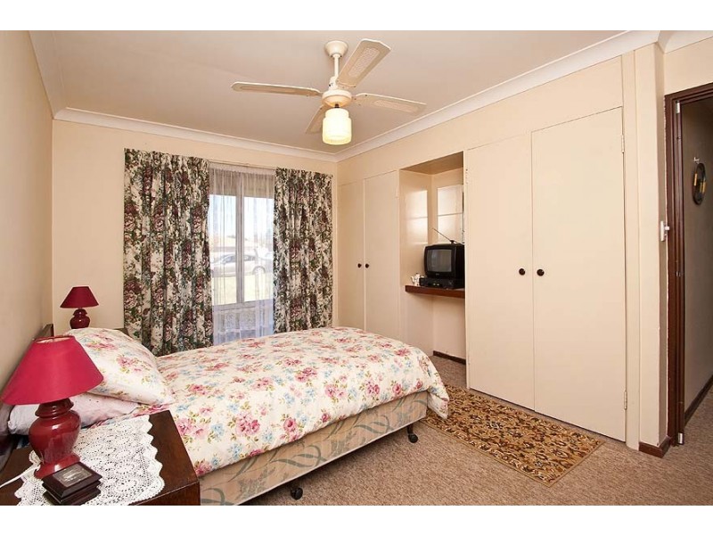 15 Mariano Court, Rockingham WA 6168