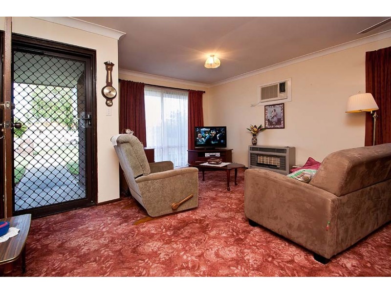 15 Mariano Court, Rockingham WA 6168