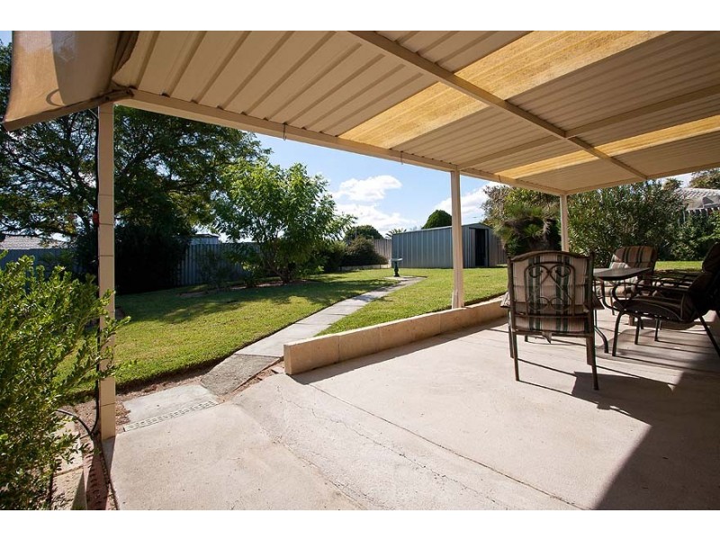 15 Mariano Court, Rockingham WA 6168