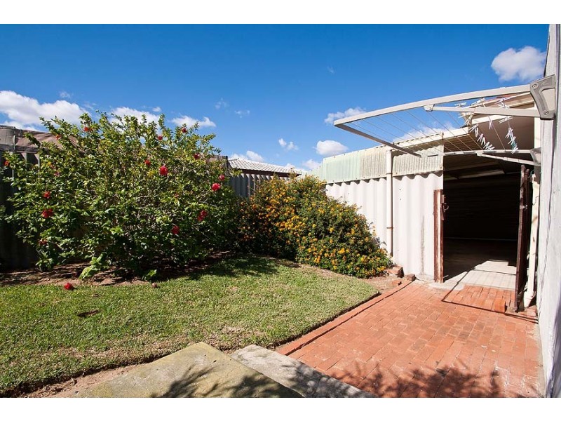 15 Mariano Court, Rockingham WA 6168