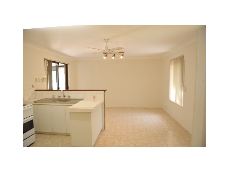 100 Parkway Rd, Bibra Lake WA 6163