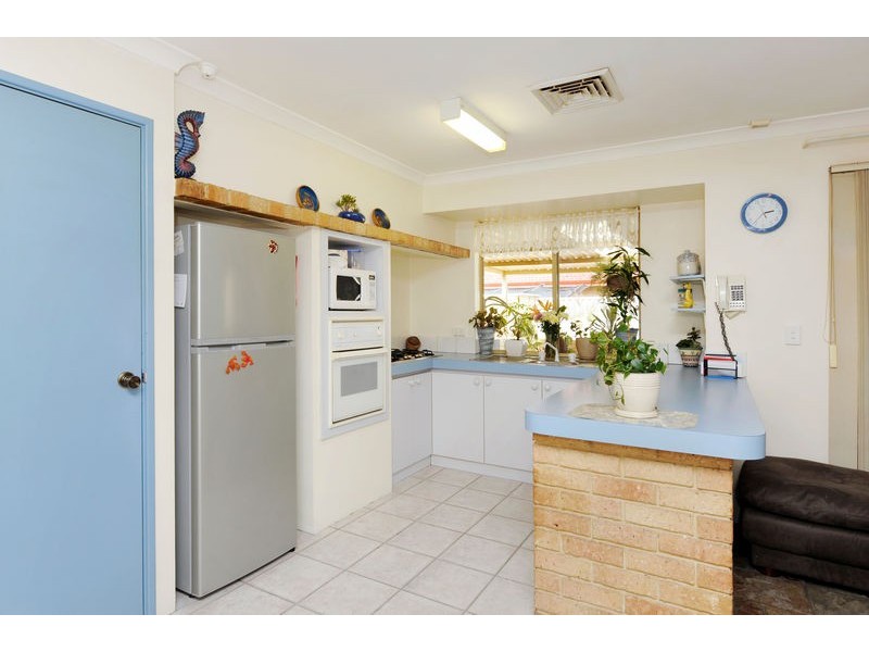 6 Mends Way, Waikiki WA 6169