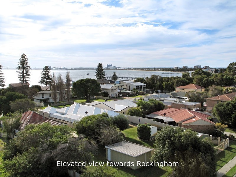 1 Chalwell Street, Rockingham WA 6168