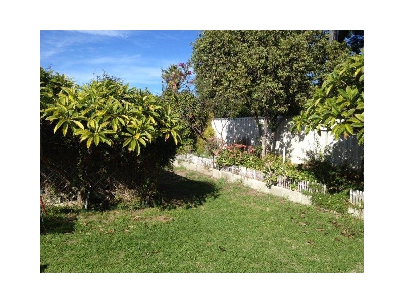 30 Belrose Crescent, Cooloongup WA 6168