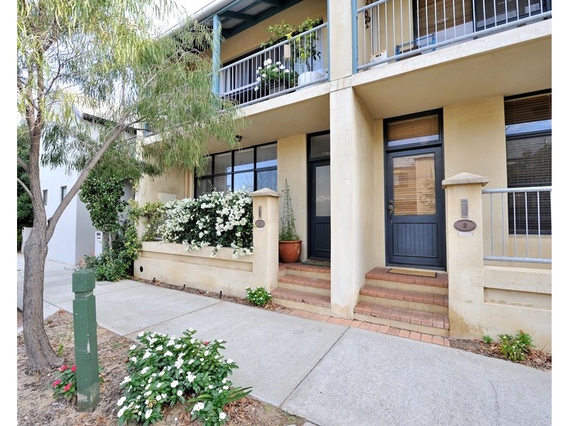 1/8 Pensioner Guard Rd, North Fremantle WA 6159