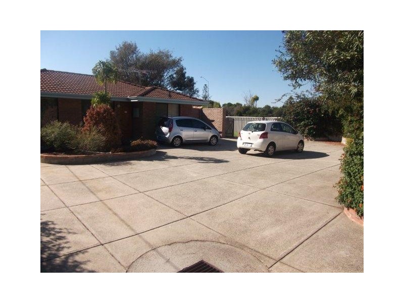 101 Council Avenue, Rockingham WA 6168