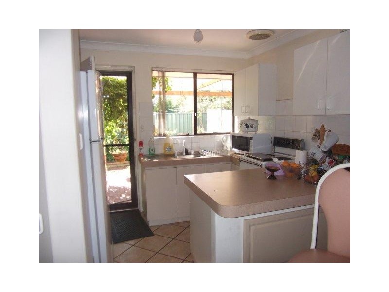 101 Council Avenue, Rockingham WA 6168