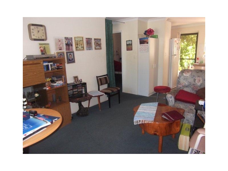 101 Council Avenue, Rockingham WA 6168