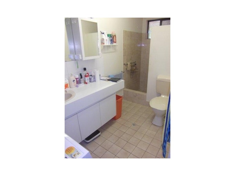 101 Council Avenue, Rockingham WA 6168