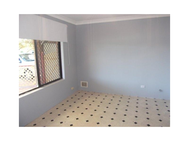 10 Wooramel Way, Cooloongup WA 6168