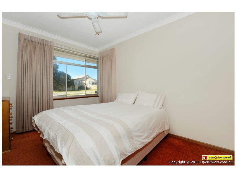 139 Penguin Road, Safety Bay WA 6169