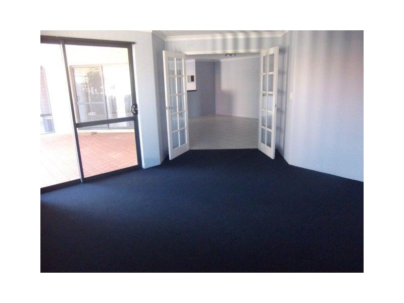 79 Zaragozza Drive, Port Kennedy WA 6172