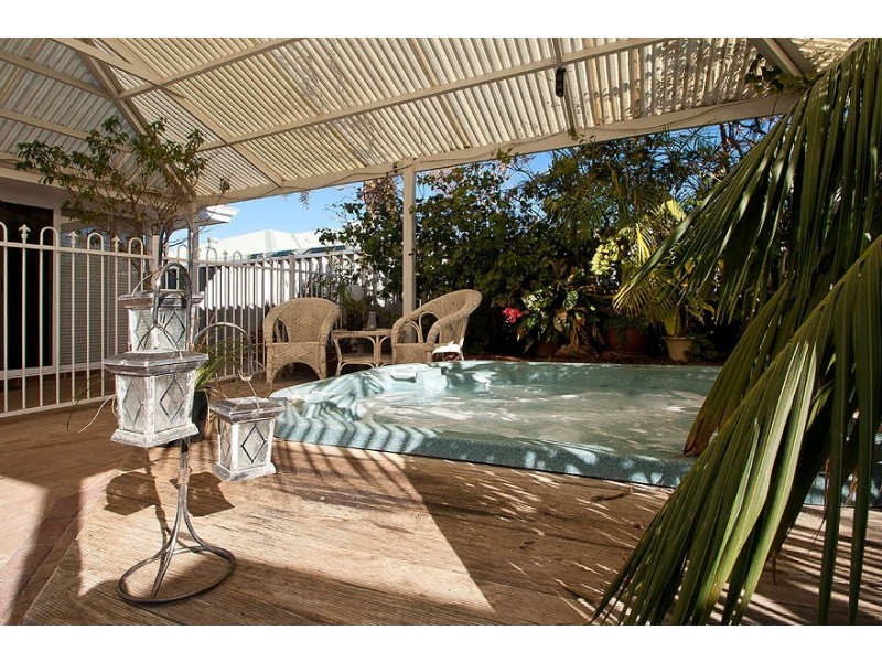 6 Porto Santo Green, Secret Harbour WA 6173