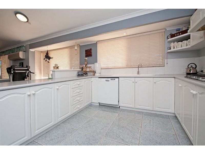 6 Porto Santo Green, Secret Harbour WA 6173