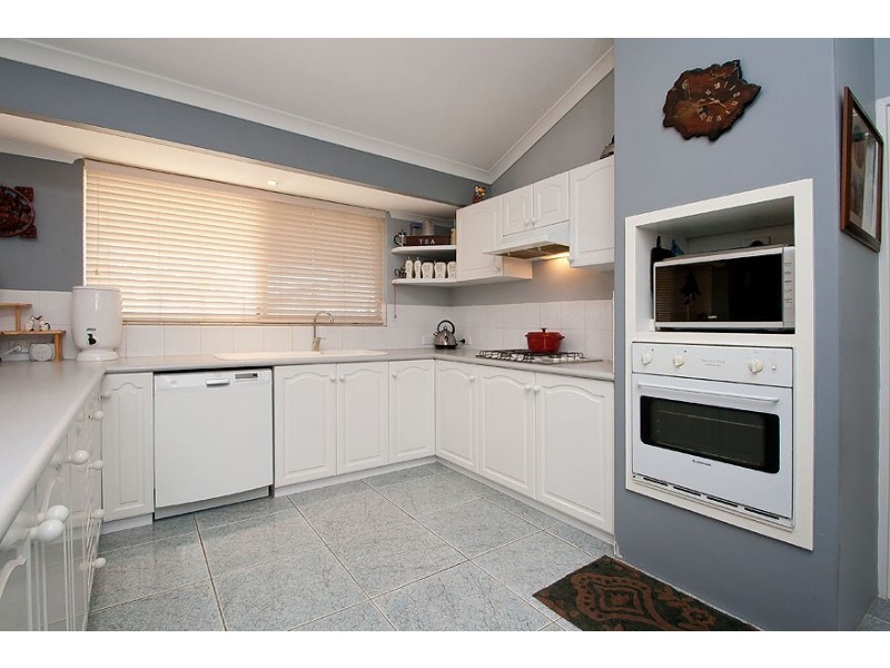 6 Porto Santo Green, Secret Harbour WA 6173