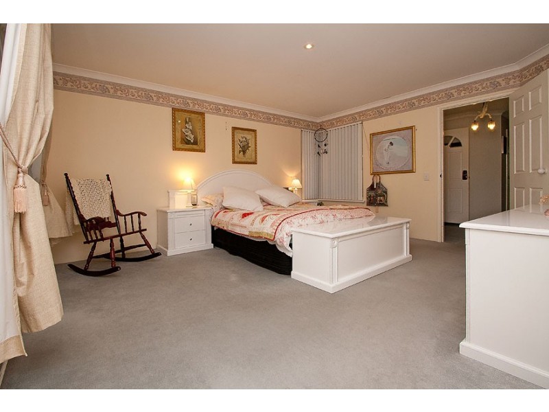 6 Porto Santo Green, Secret Harbour WA 6173