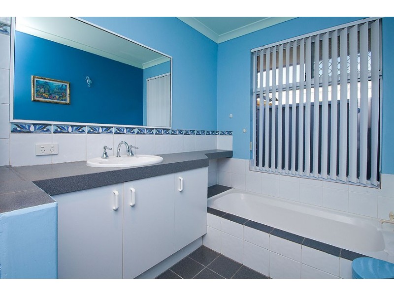 6 Porto Santo Green, Secret Harbour WA 6173