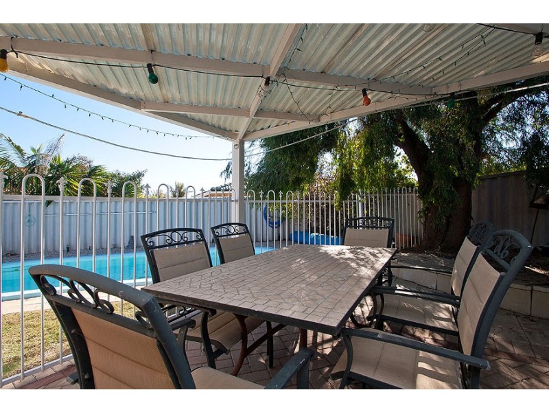 6 Porto Santo Green, Secret Harbour WA 6173