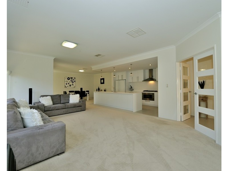 21 USHER MEANDER, Baldivis WA 6171