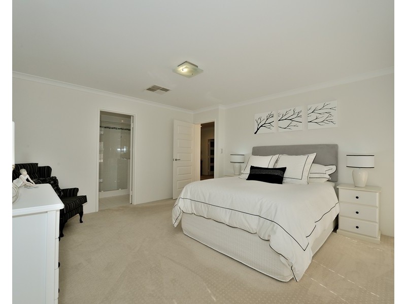 21 USHER MEANDER, Baldivis WA 6171