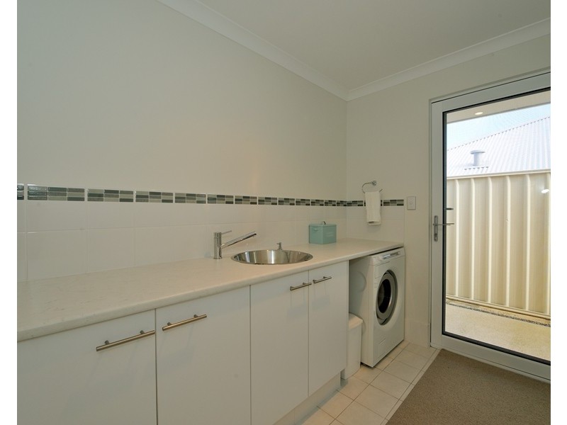 21 USHER MEANDER, Baldivis WA 6171