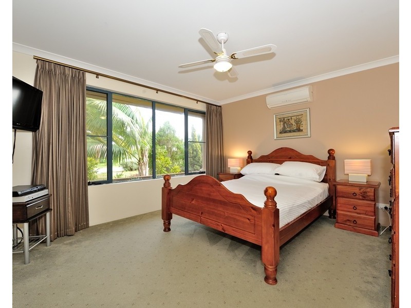 26 McCormick Street, Warnbro WA 6169