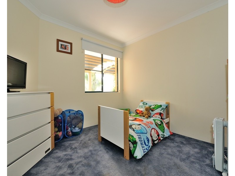26 McCormick Street, Warnbro WA 6169