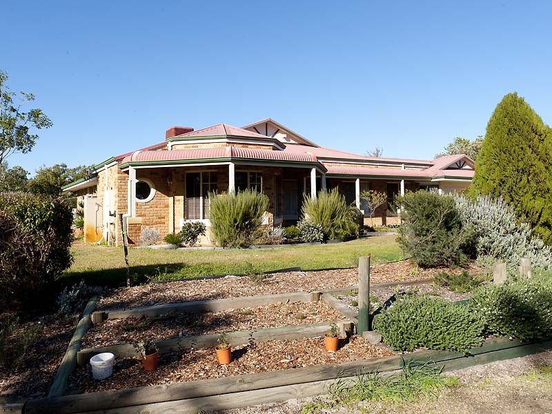 79 Braddock Road, Wellard WA 6170